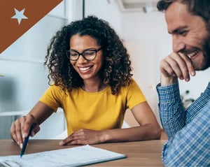 insurance personnel talking over notes
